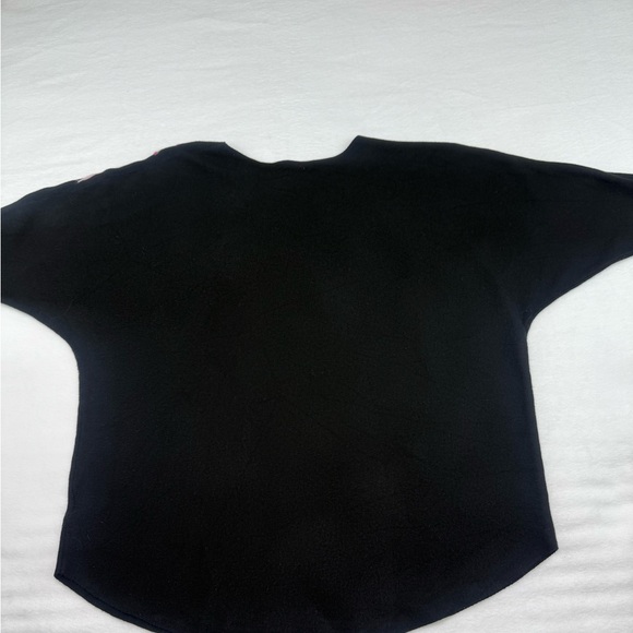 Aaeda Black Sweater with Pink Floral Embroidery Size 1X - Picture 7 of 10